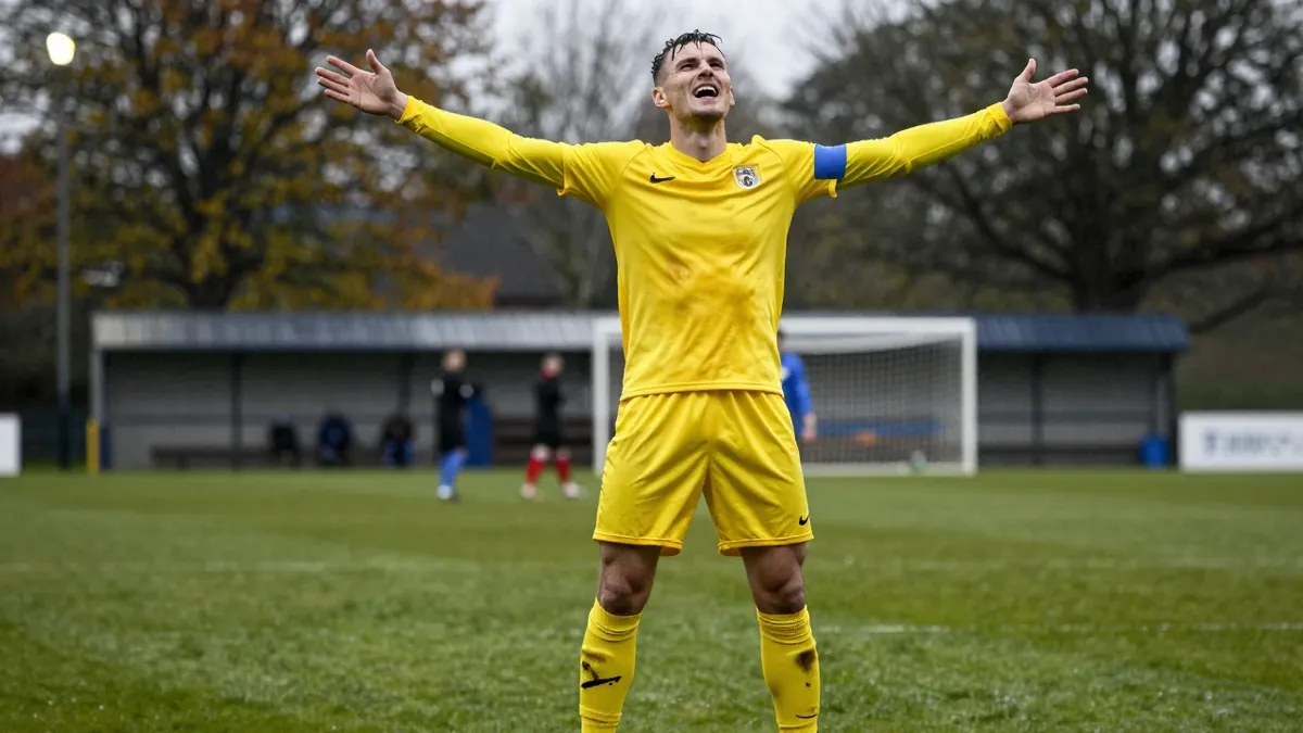 Jay Boyd scored twice as Bangor defeated rivals Ards 3-1 to set up a semi-final against Cliftonville on 4 November